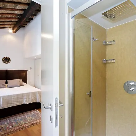 Frezza Apartment *