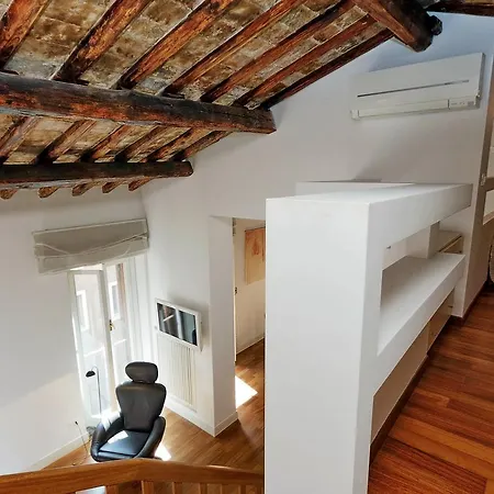 Apartment Frezza *